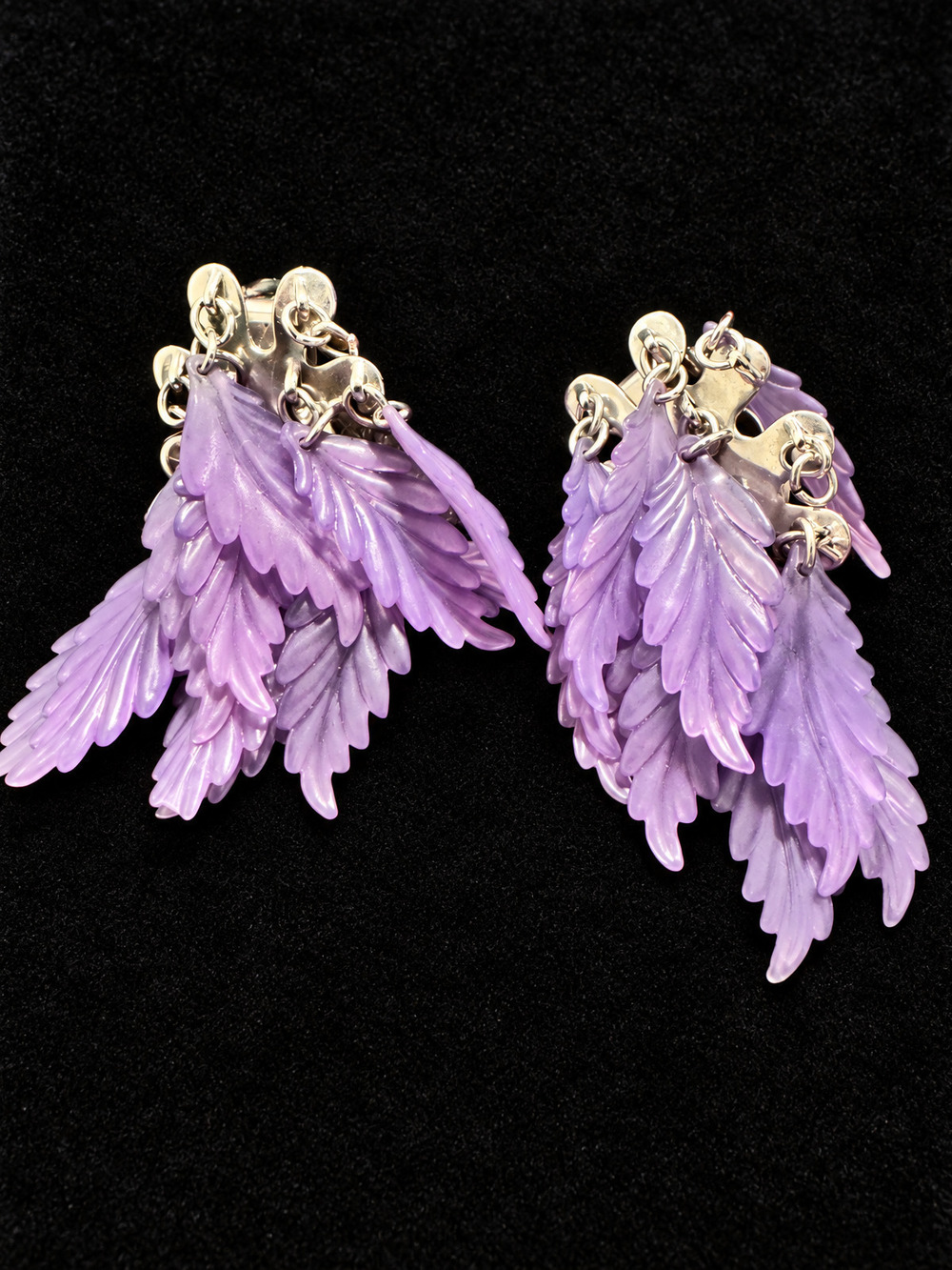 ⚜️ Resin Wing Earrings | Carved Feather Clip-Ons | Lavender Purple 💗